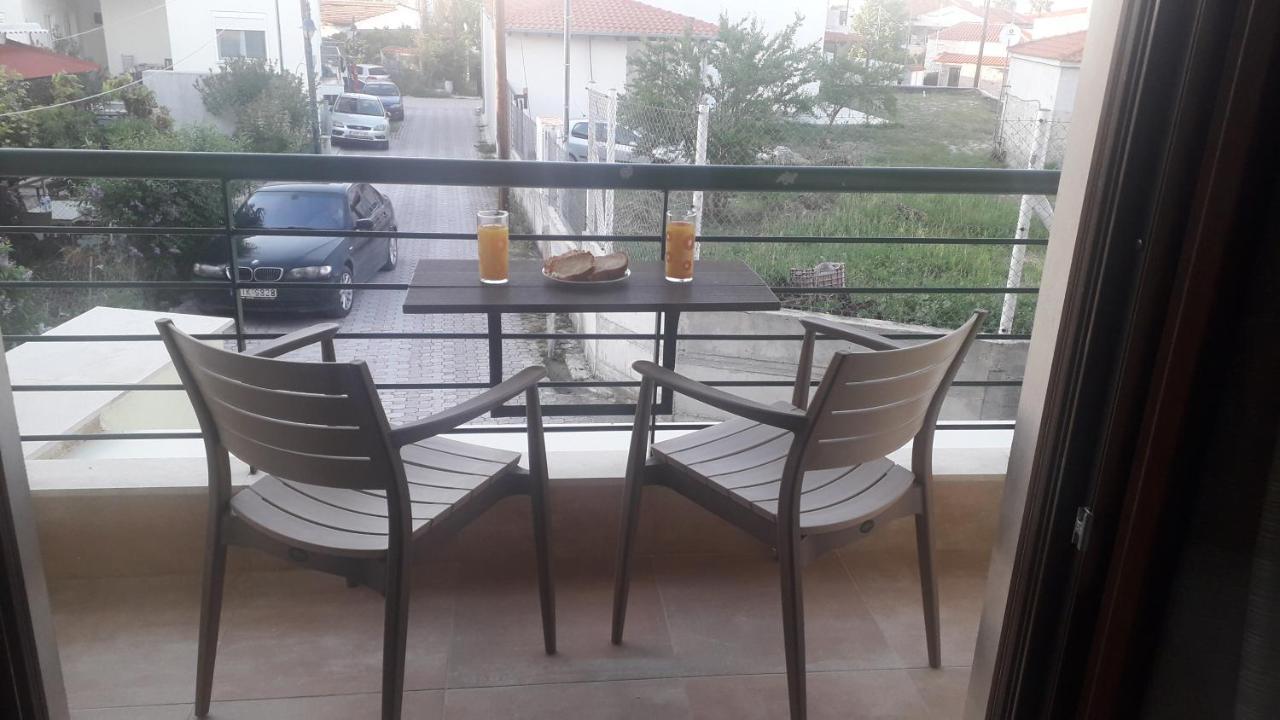 Eleni-areti * Pefkochori
