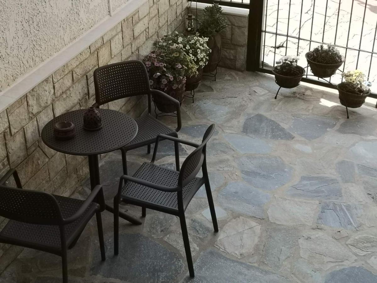 Eleni-areti Pefkochori